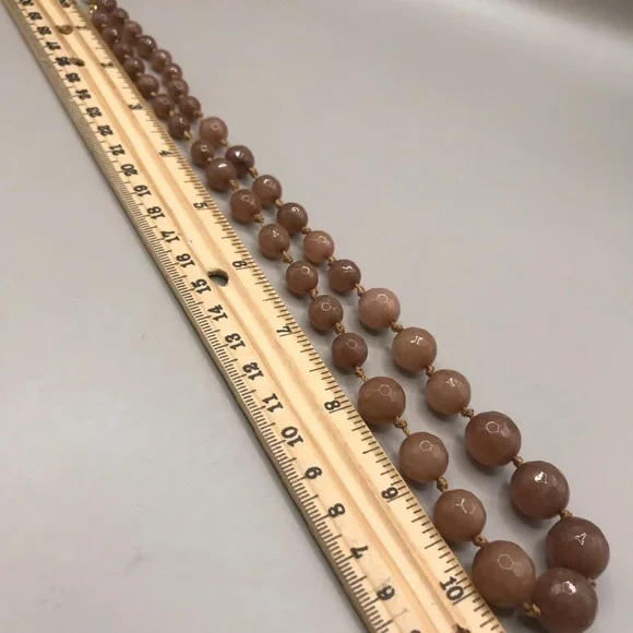 Elegant Semi-Precious Faceted Brown Beaded Necklace - Picture 6 of 9